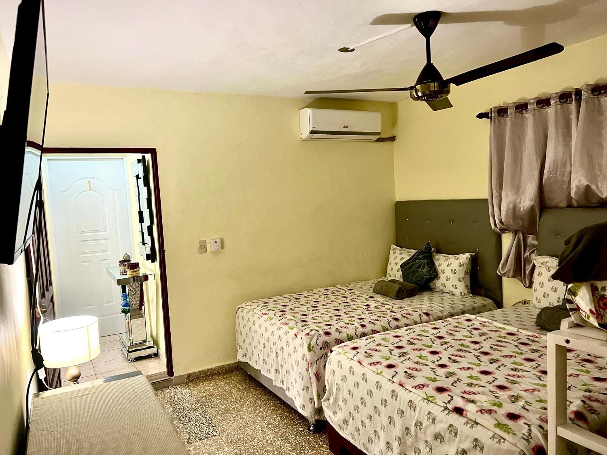 Hotel Maria Bonita Higueey Екстер'єр фото